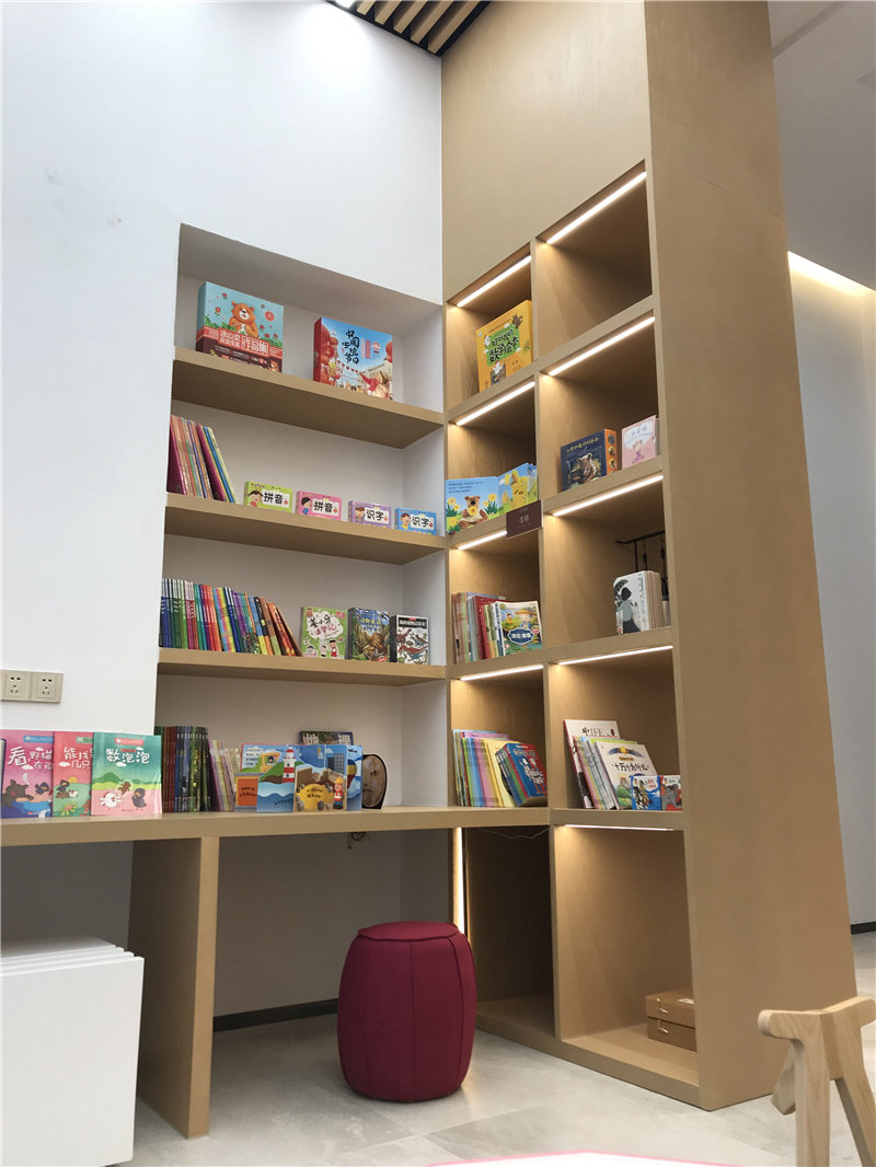 書(shū)柜展示柜